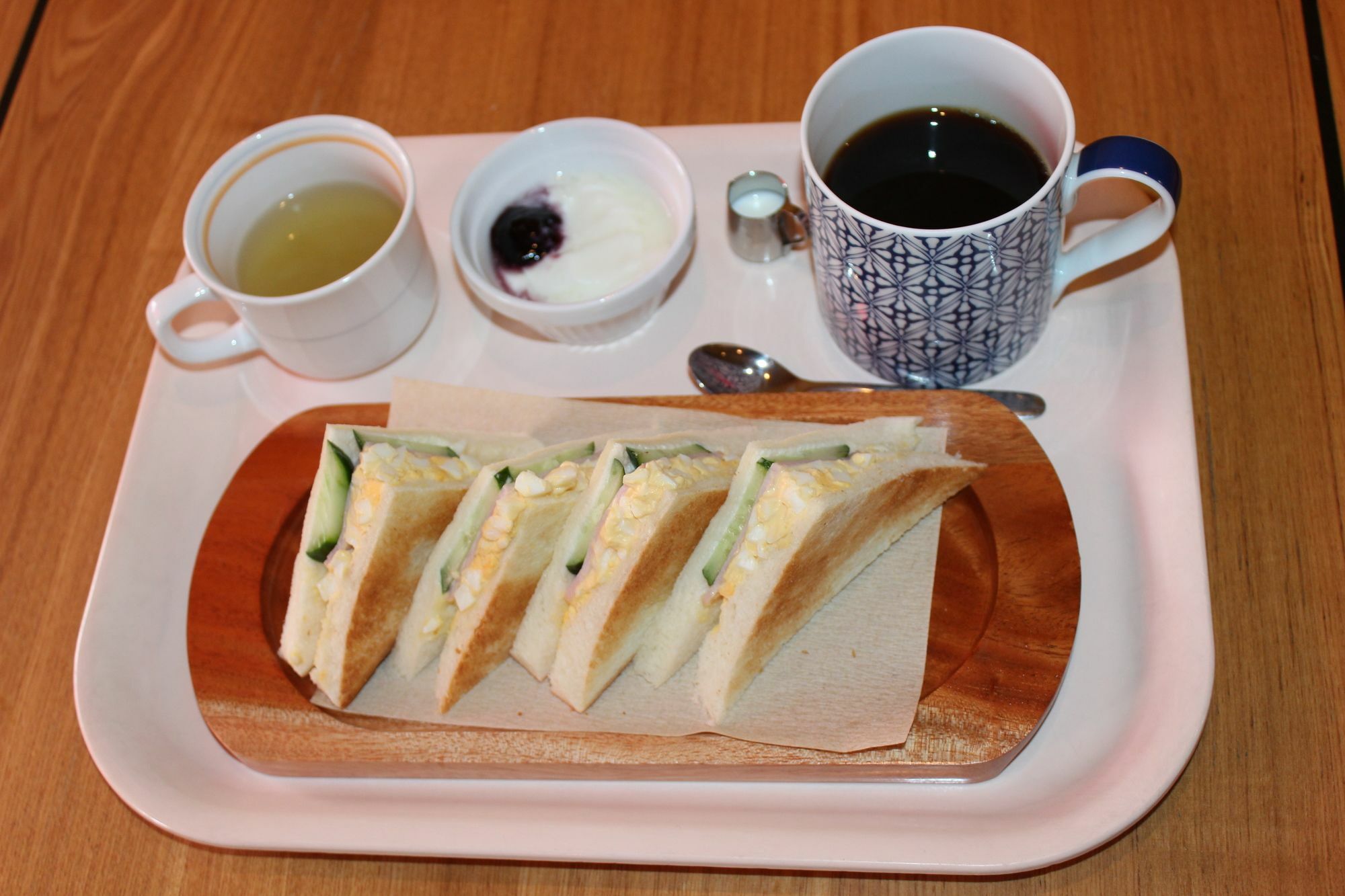 Yadocafe Chelsea'S Rainbow B&B Ōsaka Extérieur photo